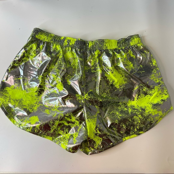 Nike Air Women's 3" Running Shorts Volt Size S,M,XL - Picture 6 of 12